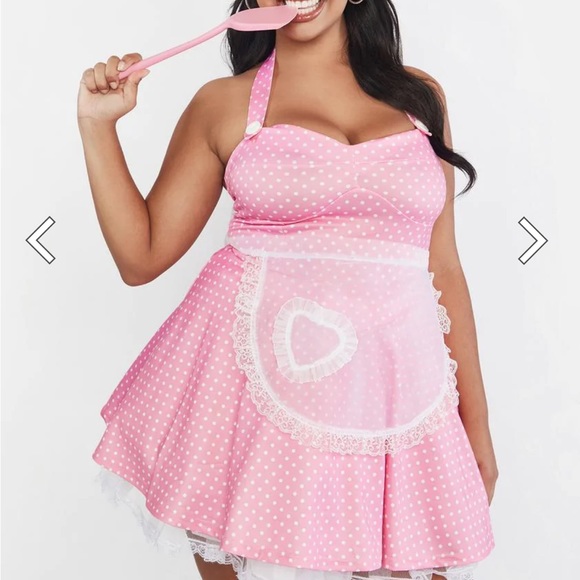 Pink housewife costume from Dolls Kill - Picture 2 of 6